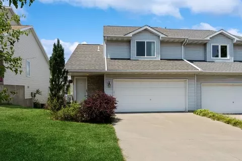 1412 Denali Ct, Coralville, IA 52241