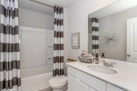 7015 Chenango Ln, Cedarrapids, IA 52404 photo 16