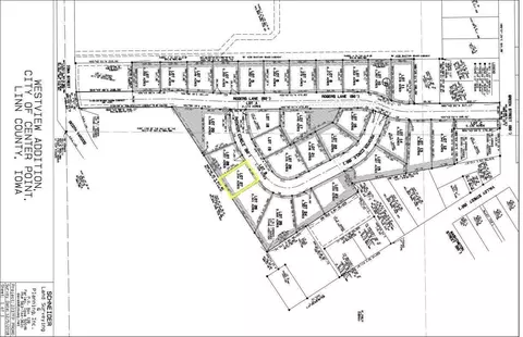 614 Pointer Cir, Center Point, IA 52213