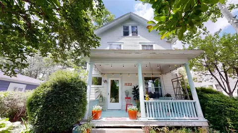 1122 Rochester Ave, Iowa City, IA 52245