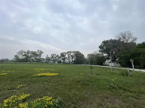 lot11 Mrm 2nd Addn Garfield St, Marengo, IA 52301