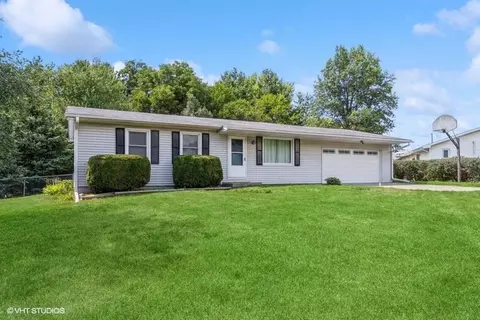 1841 Rohret Ct SW, Iowa City, IA 52246