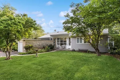 243 Hutchinson Ave, Iowa City, IA 52246
