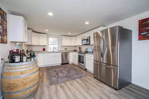 1397 Bertram St SE, Cedar Rapids, IA 52403 photo 3