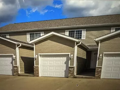 206 Alydar Dr, North Liberty, IA 52317