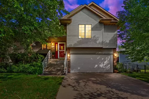 641 Westside Dr, Iowa City, IA 52246