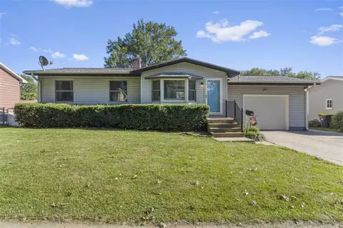 1519 Crosby, Iowa City, IA 52240