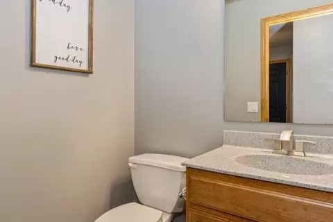 1630 North Dr, Ely, IA 52227 photo 17