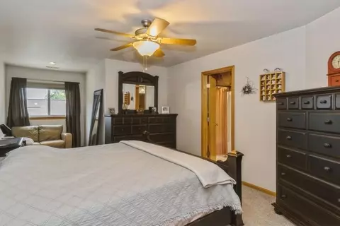 1630 North Dr, Ely, IA 52227 photo 27