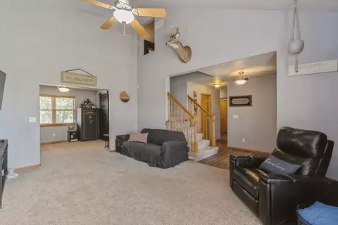 1630 North Dr, Ely, IA 52227 photo 4