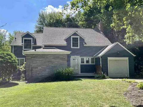 403 Magowan Ave, Iowa City, IA 52246