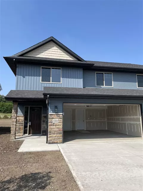 3316 Loethen Ln, Coralville, IA 52241