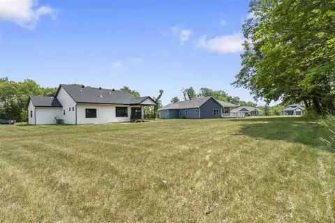 5602 Seminole Valley Trl NE, Cedar Rapids, IA 52411 photo 37