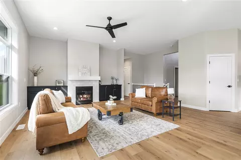 5602 Seminole Valley Trl NE, Cedar Rapids, IA 52411 photo 6
