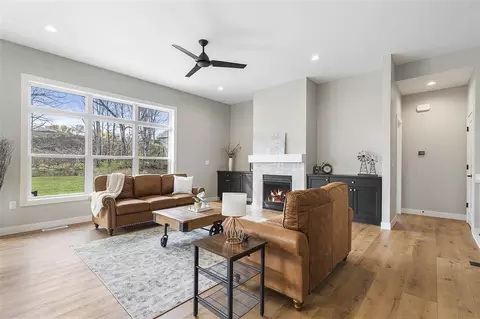 5602 Seminole Valley Trl NE, Cedar Rapids, IA 52411 photo 5