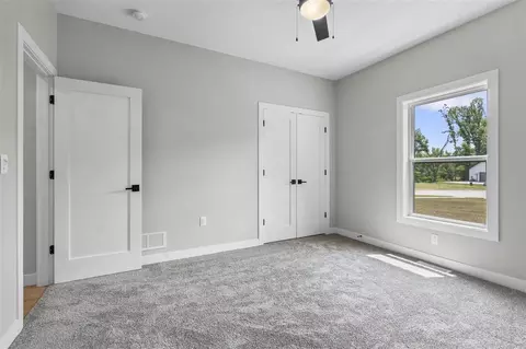 5602 Seminole Valley Trl NE, Cedar Rapids, IA 52411 photo 18