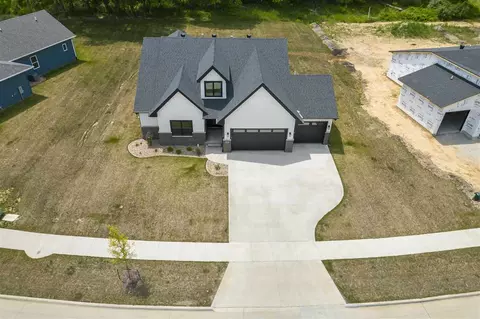 5602 Seminole Valley Trl NE, Cedar Rapids, IA 52411 photo 38