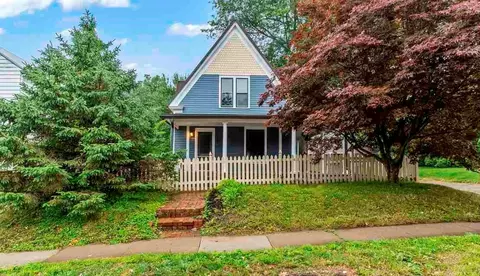 1107 E Burlington St, Iowa City, IA 52240
