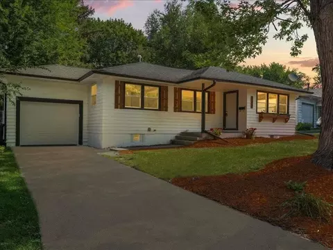 730 Highland Ave, Iowa City, IA 52240