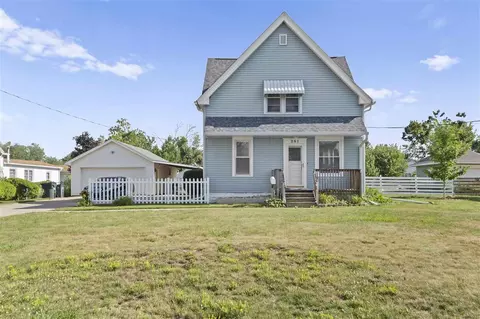 281 24th Ave SW, Cedar Rapids, IA 52404