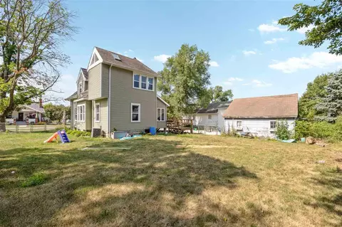 302 E 3rd St, Solon, IA 52333 photo 21