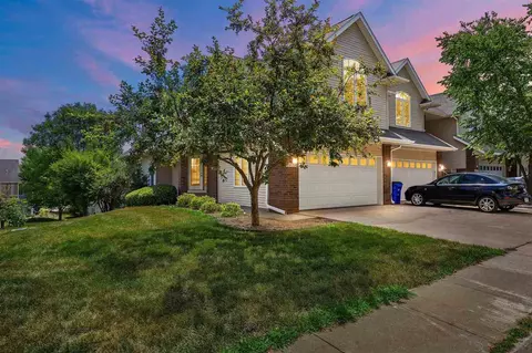 1650 Ranier Dr, Iowa City, IA 52246