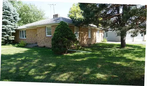 202 C Ave, Kalona, IA 52247