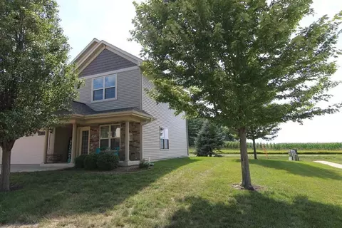 471 Churchill Dr, North Liberty, IA 52317