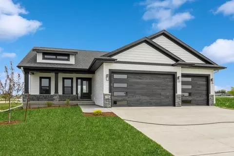 730 S Alexander Way, North Liberty, IA 52317