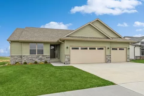 795 S Alexander Way, North Liberty, IA 52317