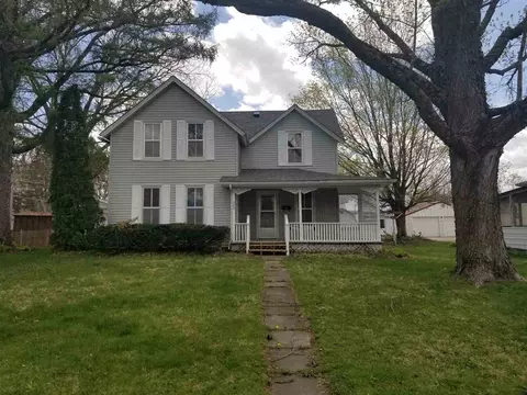 323 Gamble St, Columbus Junction, IA 52738
