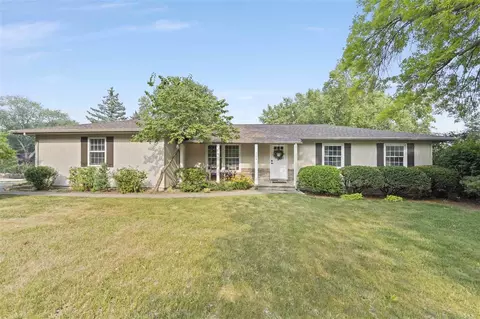 1108 Sunset St, Iowa City, IA 52246