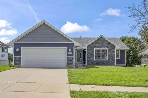 315 Partridge Ave, Marion, IA 52302