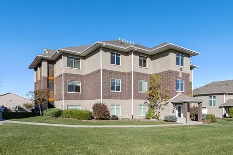 273 S Taft Ave, Iowa City, IA 52245