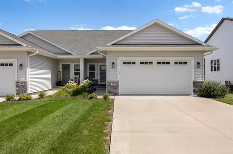 742 Brook Ridge Ave, North Liberty, IA 52317