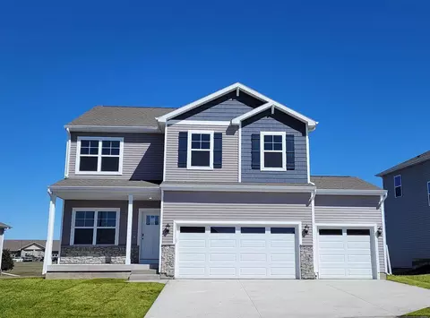 2891 Meadow Ct, Hiawatha, IA 52233