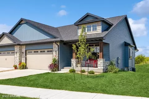739 Deer View Ave, Tiffin, IA 52340