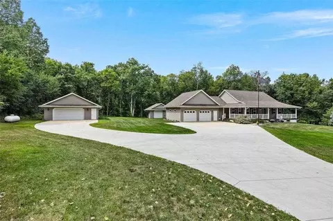3670 Matsell Park Rd, Central City, IA 52214