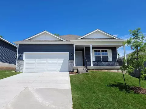 3348 Craven Dr, Coralville, IA 52241