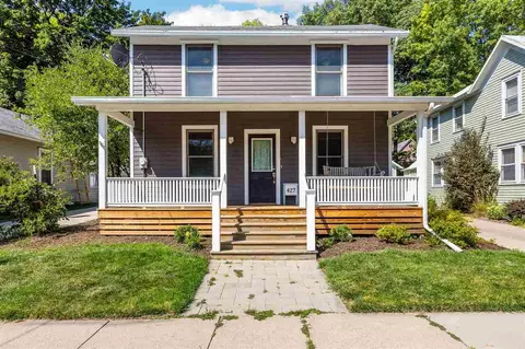 427 Clark St, Iowa City, IA 52240