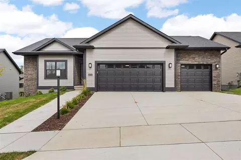 4050 Anna St, Iowa City, IA 52245