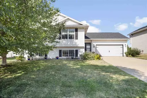 3416 Remington St SW, Cedar Rapids, IA 52404