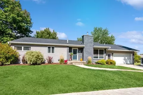402 North St, Williamsburg, IA 52361