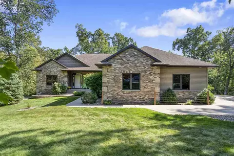 1471 Viola Ln NE, Swisher, IA 52338