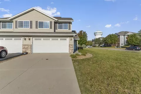 297 Watercress Rd, North Liberty, IA 52317
