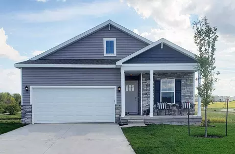 3356 Craven Dr, Coralville, IA 52241
