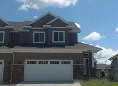 1762 Jonathan St, North Liberty, IA 52317