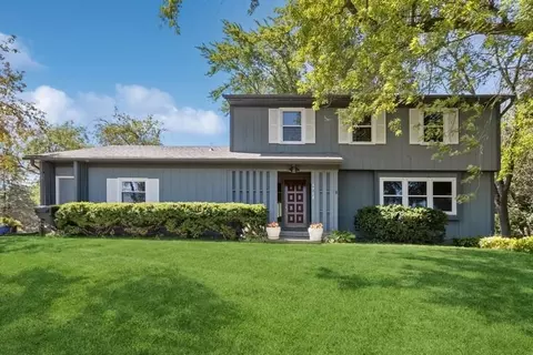 1717 W Benton St, Iowa City, IA 52246