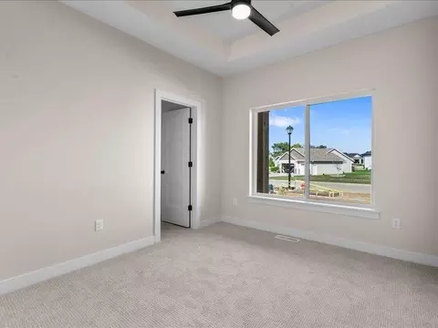 705 Cedar Bend Rd, Solon, IA 52333 photo 7