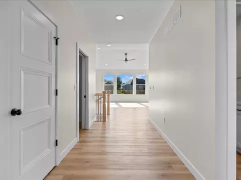 705 Cedar Bend Rd, Solon, IA 52333 photo 3